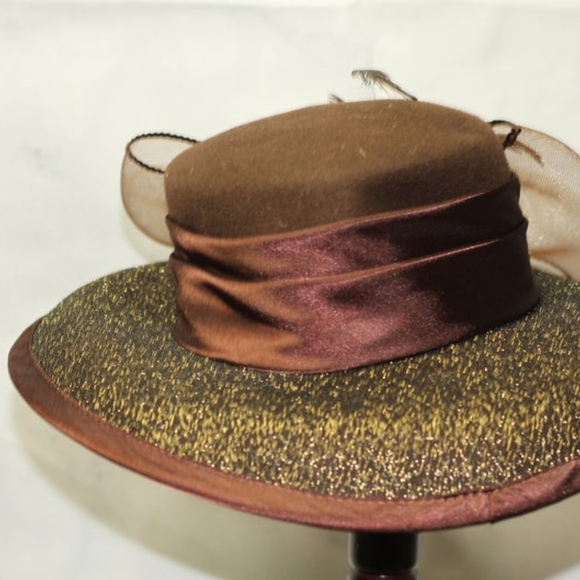 Verucci Wool Clouche Hat (7 1/2) main image 3